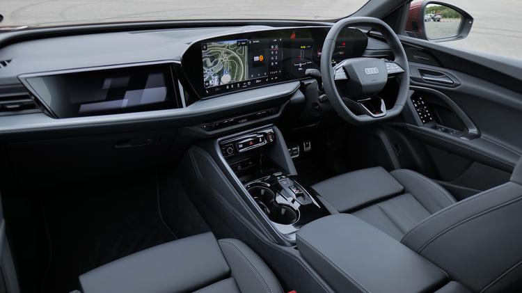 AUDI Q5 ESTATE 2.0 TFSI Quattro Vorsprung 5dr S Tronic